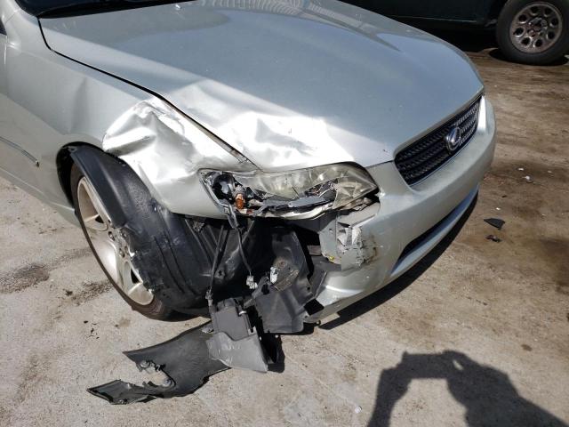 Photo 9 from auction – 2004 LEXUS IS 300 with VIN JTHBD192040087863