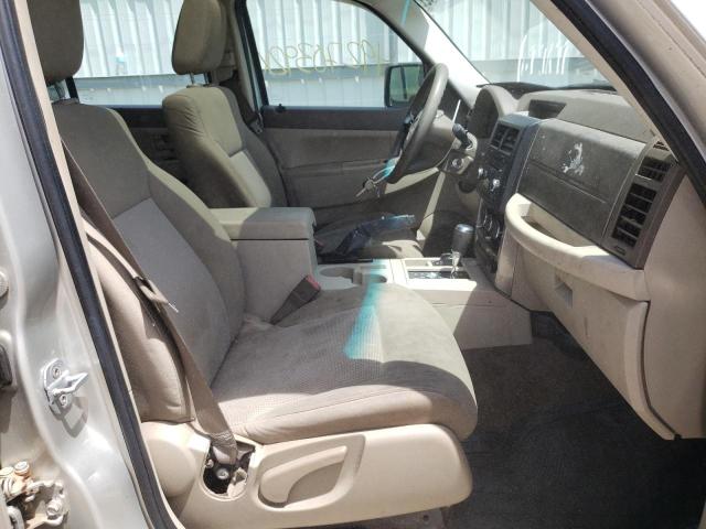 Photo 5 from auction – 2008 JEEP LIBERTY with VIN 1J8GN28K88W143880