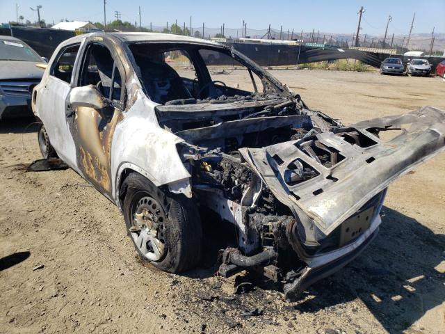 CHEVROLET TRAX LS 2018 with VIN KL7CJKSB4JB722028 - Photo from auction