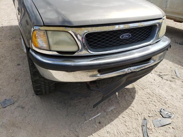 Photo 9 from auction – 2001 FORD F150 with VIN 1FTRX18L81NB83725