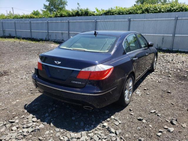 Photo 4 from auction – 2010 HYUNDAI GENESIS 4. with VIN KMHGC4DF0AU102285