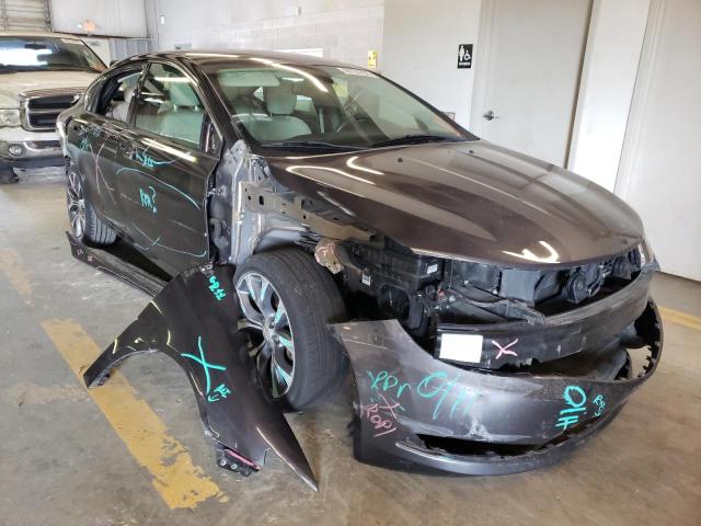 CHRYSLER 200 C 2015 with VIN 1C3CCCCG4FN501875 - Photo from auction