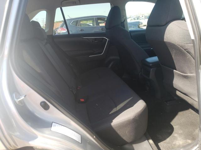 Photo 6 from auction – 2019 TOYOTA RAV4 LE with VIN 2T3F1RFV3KW018361
