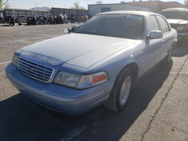 Photo 2 from auction – 2000 FORD CROWN VICT with VIN 2FAFP74W5YX186764