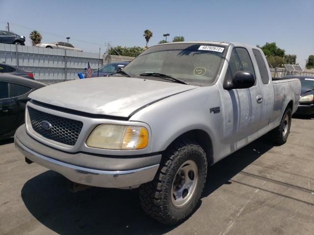Photo 2 from auction – 2001 FORD F150 with VIN 2FTZX172X1CA51872