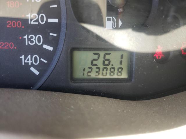 Photo 8 from auction – 2006 FORD FOCUS ZX4 with VIN 1FAFP34N86W226554