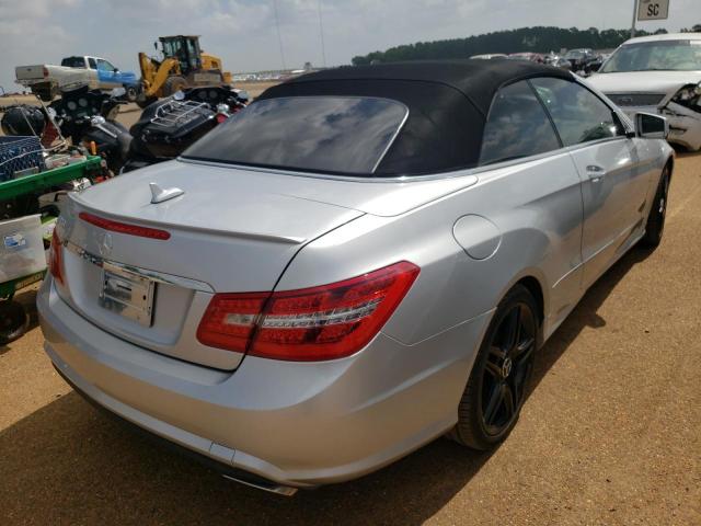 Photo 4 from auction – 2011 MERCEDES-BENZ E 550 with VIN WDDKK7CF4BF114598