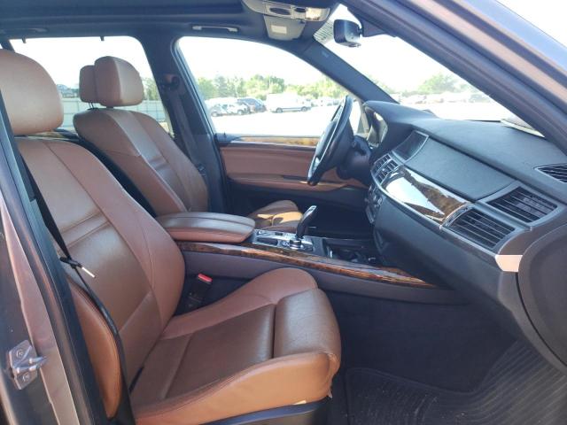 Photo 5 from auction – 2010 BMW X5 XDRIVE3 with VIN 5UXFF0C54ALT75694
