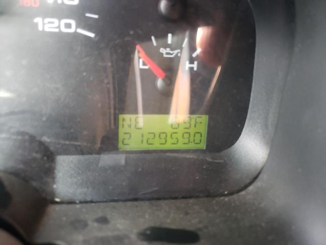 Photo 8 from auction – 2004 FORD F150 with VIN 1FTRF04514KD41641