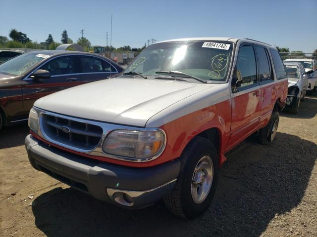 Photo 2 from auction – 2000 FORD EXPLORER X with VIN 1FMZU63P1YZC49997