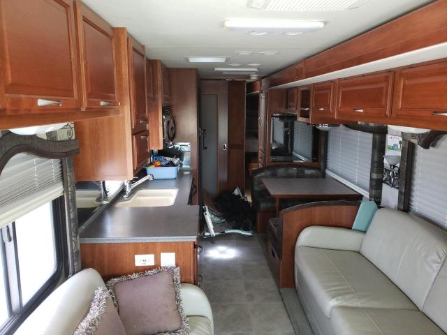 Photo 6 from auction – 2006 DISC MOTORHOME with VIN 4UZACJDC76CW82691