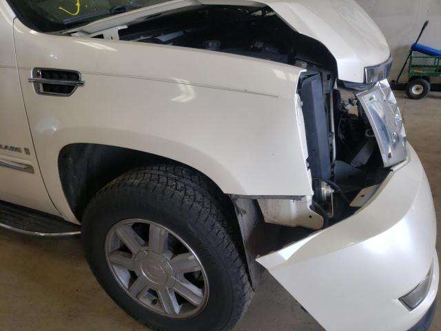 Photo 10 from auction – 2009 CADILLAC ESCALADE with VIN 1GYFC132X9R241166