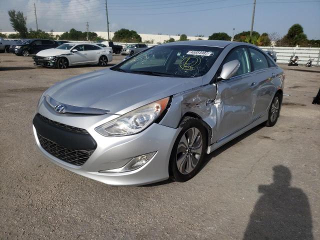 Photo 2 from auction – 2013 HYUNDAI SONATA HYB with VIN KMHEC4A48DA075336
