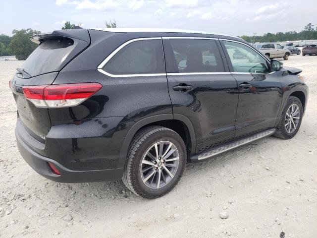 Photo 4 from auction – 2017 TOYOTA HIGHLANDER with VIN 5TDKZRFH0HS522149