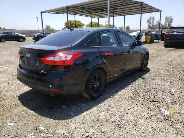 Photo 4 from auction – 2014 FORD FOCUS SE with VIN 1FADP3F22EL234305