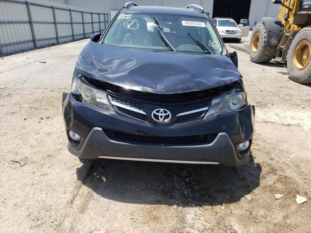 Photo 9 from auction – 2014 TOYOTA RAV4 XLE with VIN 2T3WFREV6EW127467