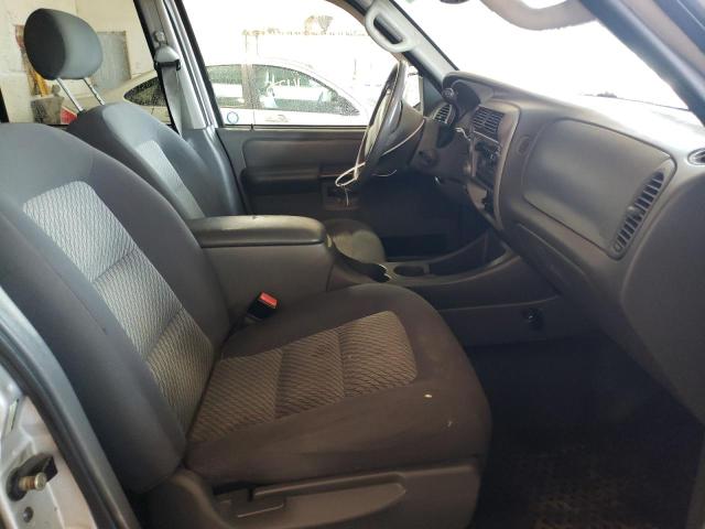 Photo 5 from auction – 2004 FORD EXPLORER S with VIN 1FMZU77K74UA61061
