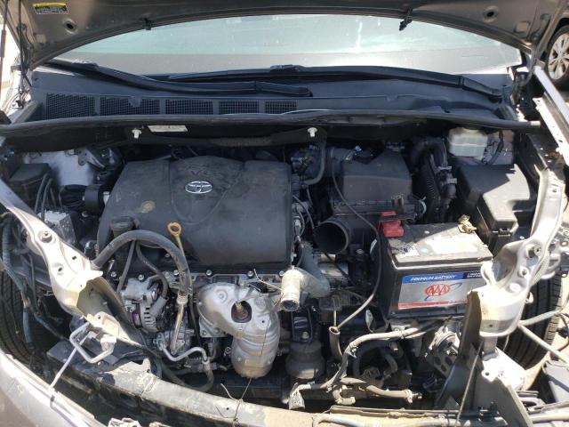 Photo 7 from auction – 2018 TOYOTA SIENNA XLE with VIN 5TDYZ3DC0JS922622