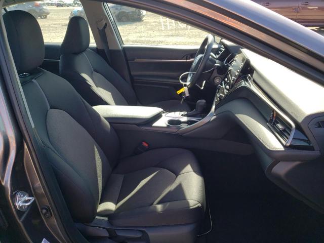 Photo 5 from auction – 2022 TOYOTA CAMRY LE with VIN 4T1C11AK2NU010590