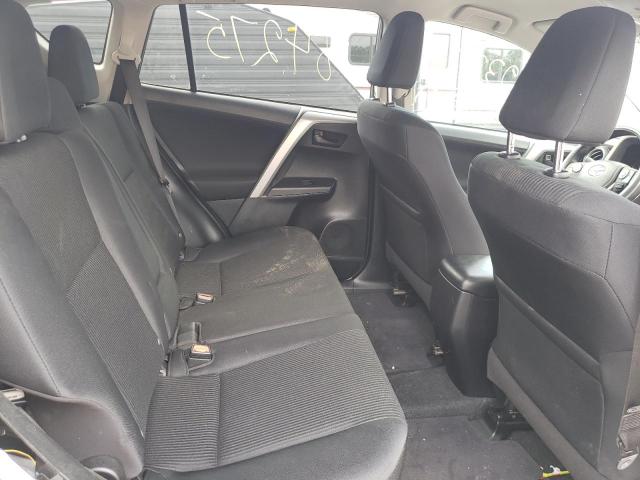 Photo 6 from auction – 2017 TOYOTA RAV4 LE with VIN 2T3BFREV5HW655729