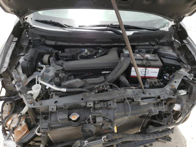 Photo 7 from auction – 2018 NISSAN ROGUE S with VIN KNMAT2MV3JP601263