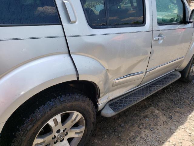 Photo 9 from auction – 2011 NISSAN PATHFINDER with VIN 5N1AR1NB9BC635404