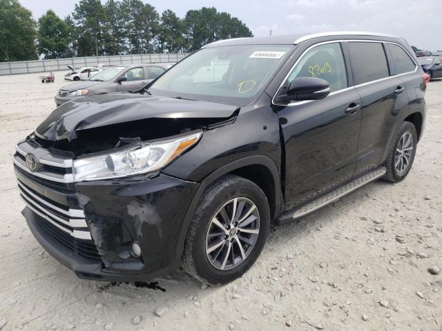 Photo 2 from auction – 2017 TOYOTA HIGHLANDER with VIN 5TDKZRFH0HS522149