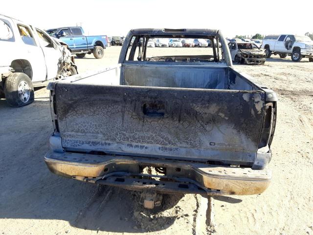 Photo 10 from auction – 2004 CHEVROLET SILVERADO with VIN 1GCEC19V04E382654