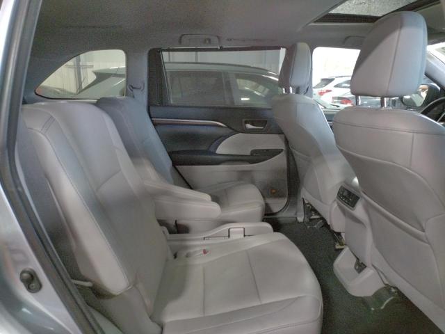 Photo 6 from auction – 2015 TOYOTA HIGHLANDER with VIN 5TDDKRFH9FS156606