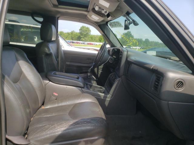 Photo 5 from auction – 2004 CHEVROLET AVALANCHE with VIN 3GNEK12T04G191389