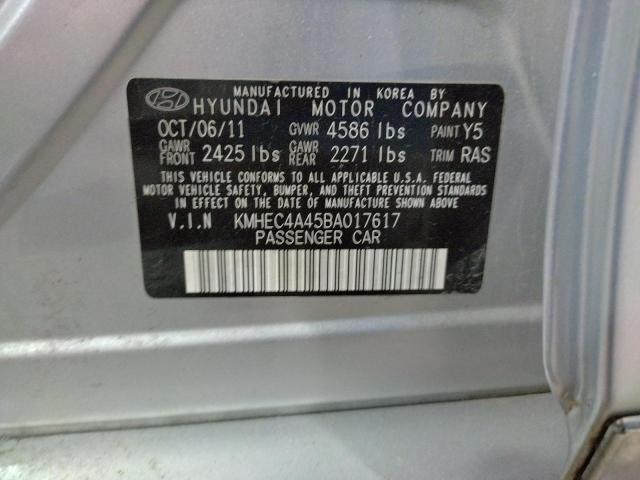 Photo 10 from auction – 2011 HYUNDAI SONATA HYB with VIN KMHEC4A45BA017617