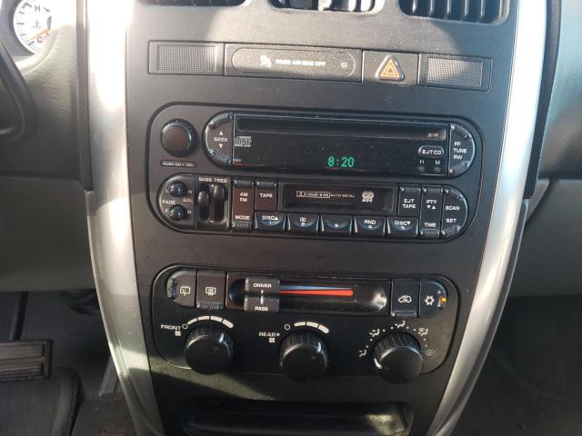 Photo 9 from auction – 2005 CHRYSLER 300 C with VIN 2C4GP54L65R568195