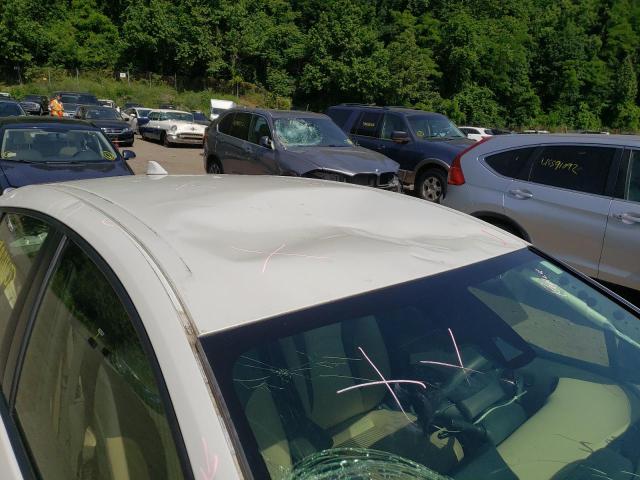 Photo 9 from auction – 2018 TOYOTA PRIUS with VIN JTDKARFU6J3547696