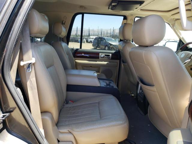 Photo 6 from auction – 2005 LINCOLN NAVIGATOR with VIN 5LMFU27595LJ08787