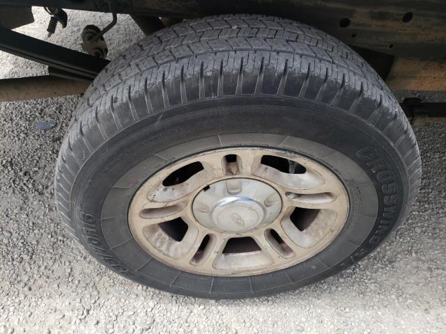 Photo 9 from auction – 2003 FORD F150 with VIN 1FTRX17283NB92985