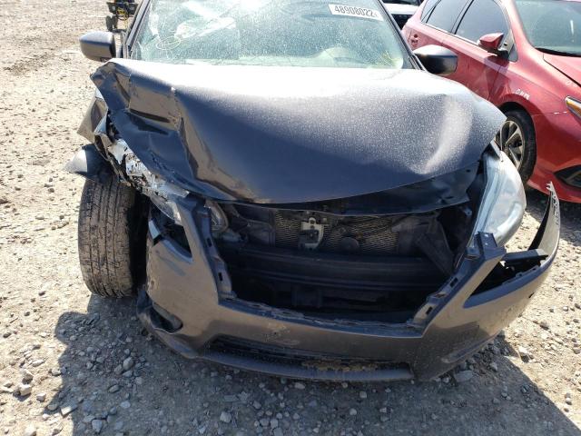 Photo 9 from auction – 2015 NISSAN SENTRA S with VIN 3N1AB7AP1FL636329