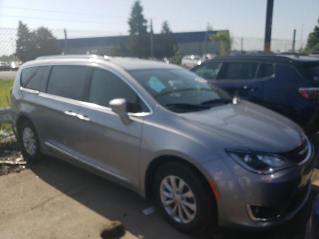 CHRYSLER PACIFICA T 2018 with VIN 2C4RC1EG6JR236377 - Photo from auction