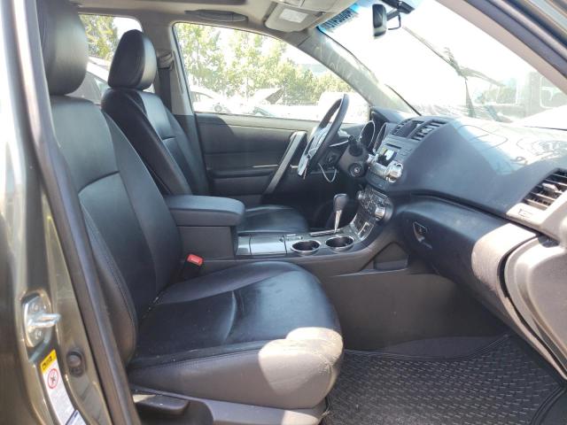 Photo 5 from auction – 2013 TOYOTA HIGHLANDER with VIN 5TDBK3EH3DS273231