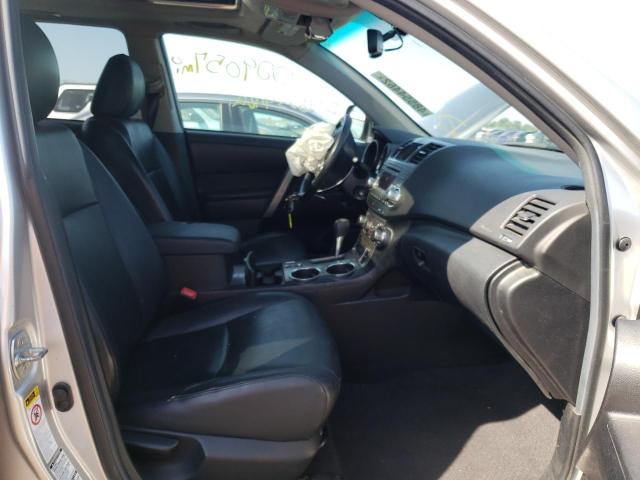 Photo 5 from auction – 2011 TOYOTA HIGHLANDER with VIN 5TDBK3EH0BS049816