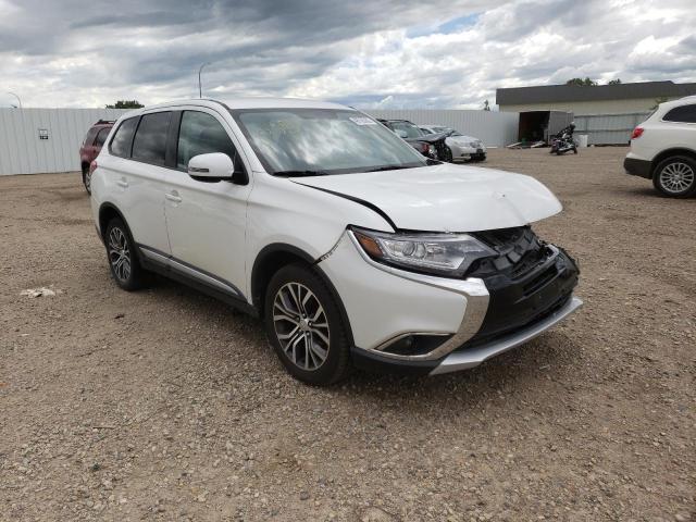 MITSUBISHI OUTLANDER 2017 with VIN JA4AZ3A39HZ058582 - Photo from auction