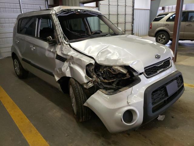 KIA SOUL 2012 مع رقم تعريف المركبة KNDJT2A5XC7437128 - صورة من المزاد