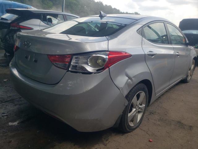 Photo 4 from auction – 2012 HYUNDAI ELANTRA GL with VIN 5NPDH4AE5CH098087