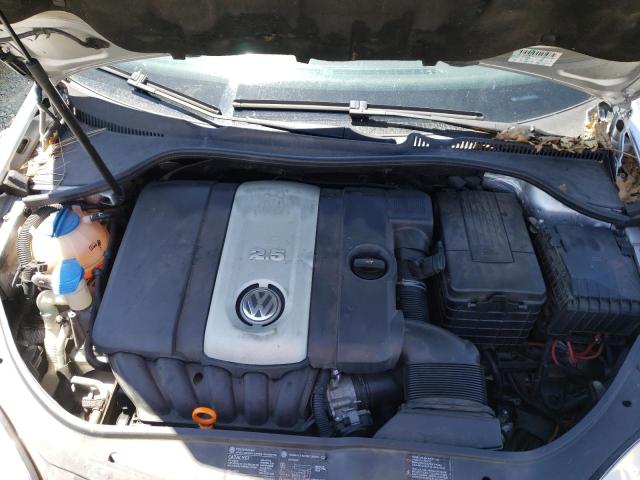 Photo 7 from auction – 2005 VOLKSWAGEN JETTA with VIN 3VWSF71K35M638356
