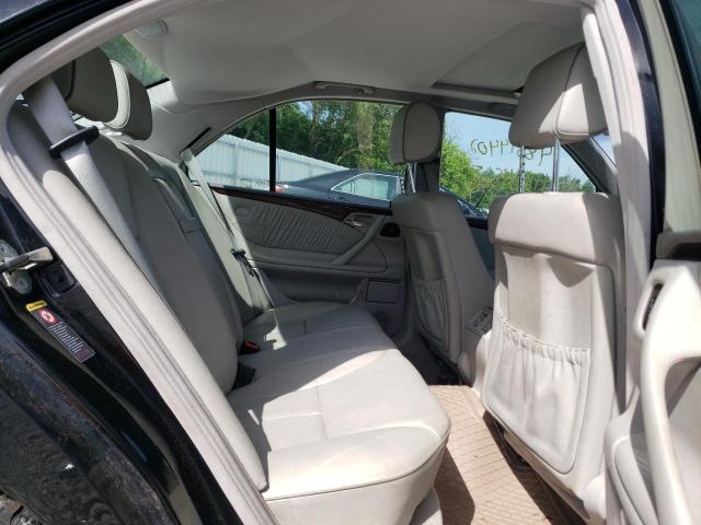 Photo 6 from auction – 2002 MERCEDES-BENZ E 320 4MAT with VIN WDBJF82J52X068486