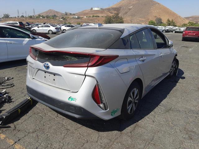 Photo 4 from auction – 2017 TOYOTA PRIUS PRIM with VIN JTDKARFP9H3005335