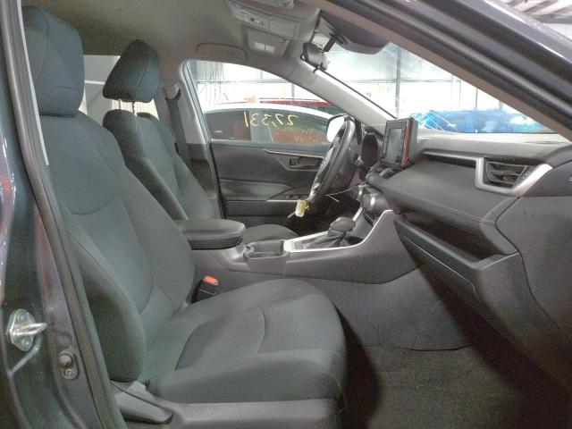 Photo 5 from auction – 2019 TOYOTA RAV4 LE with VIN 2T3F1RFV4KW079718