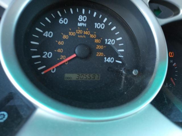 Photo 8 from auction – 2004 TOYOTA HIGHLANDER with VIN JTEDP21A640014227