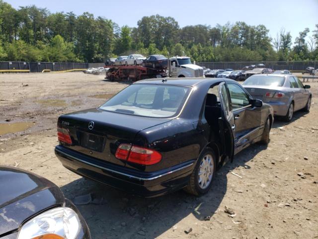 Photo 4 from auction – 2001 MERCEDES-BENZ E 320 with VIN WDBJF65J01B275072