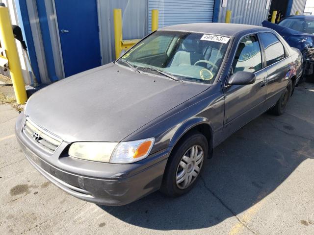 Photo 9 from auction – 2001 TOYOTA CAMRY CE with VIN 4T1BG22K81U830164