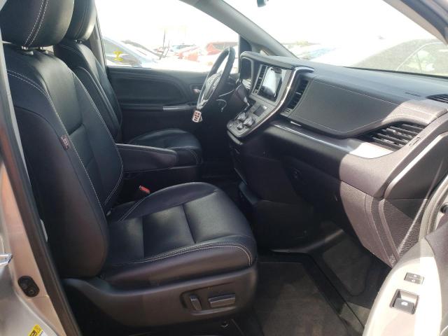 Photo 5 from auction – 2017 TOYOTA SIENNA SE with VIN 5TDXZ3DC5HS888912
